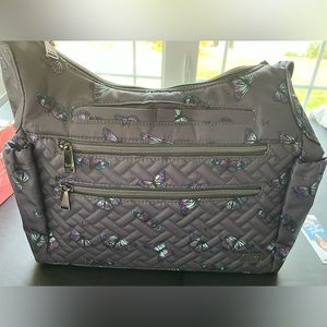 Lug Camper SE bag.  New bug tags are not attached. $85 new!!!